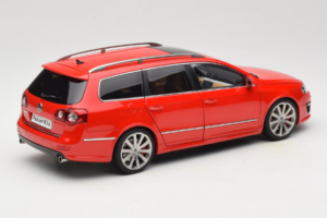 Volkswagen Passat B6 R36 Variant Raudonas NZG 1:18 KF044-5 Metalas - nuotrauka 3 iš 8