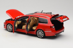 Volkswagen Passat B6 R36 Variant Raudonas NZG 1:18 KF044-5 Metalas - nuotrauka 5 iš 8