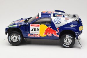 Volkswagen Race Touareg #305 Volkswagen Motorsport M. Miller / R. Pitchford Dakar Rally 2009 Norev 1:18 188466 Metalas - nuotrauka 4 iš 7