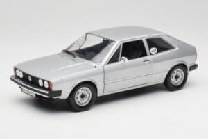 Volkswagen Scirocco GT Mk1 Silver Metallic Revell 1:18 08833 Metalas