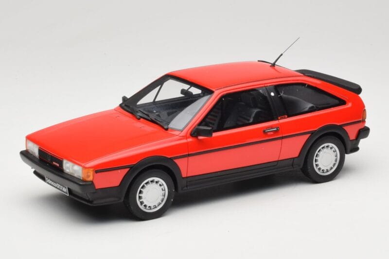 Volkswagen Scirocco Mk2 GTX Raudonas Otto 1:18 OT065 Derva