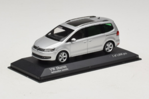Volkswagen Sharan Sidabrinis Minichamps 1:43 400058101 Metalas - nuotrauka 2 iš 5