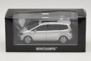Volkswagen Sharan Sidabrinis Minichamps 1:43 400058101 Metalas - nuotrauka 5 iš 5