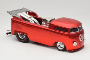 Volkswagen T1 Truck Raudonas Hot Wheels 1:18 J2895 Metalas - nuotrauka 6 iš 8