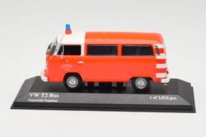 Volkswagen T2 Bus Ugniagesiai Frankfurt Minichamps 1:43 400053091 Metalas