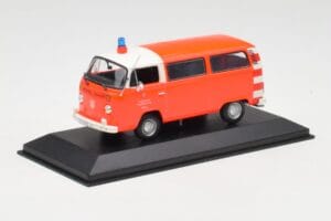 Volkswagen T2 Bus Ugniagesiai Frankfurt Minichamps 1:43 400053091-R Metalas - nuotrauka 2 iš 4