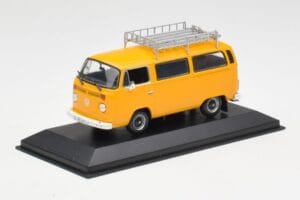 Volkswagen T2 Bus Geltonas Minichamps 1:43 400053002 Metalas - nuotrauka 2 iš 4