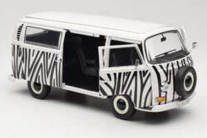 Volkswagen T2a Bus Safari Schuco 1:18 00191 Metalas - nuotrauka 5 iš 8