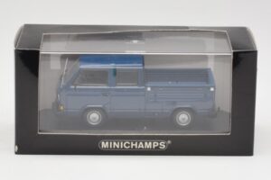 Volkswagen T3 Double Cab Flatbed Mėlynas Minichamps 1:43 400055260 Metalas - nuotrauka 4 iš 4