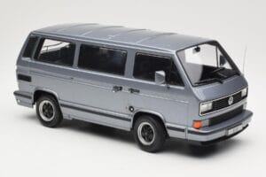 Volkswagen T3 Porsche B32 Minibus Mėlynas KK-Scale 1:18 KKDC180221 Metalas - nuotrauka 4 iš 6