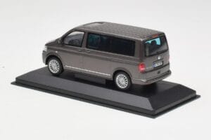Volkswagen T5 Bus Bronze Metallic Minichamps 1:43 4039378412203 Metalas - nuotrauka 3 iš 4