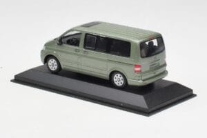 Volkswagen T5 Bus Fresco Green Minichamps 1:43 T5001-B Metalas - nuotrauka 3 iš 4