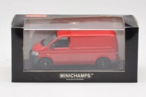 Volkswagen T5 Pristatymo Furgonas Raudonas & Juodi Ratai Minichamps 1:43 400052260-B Metalas - nuotrauka 4 iš 4