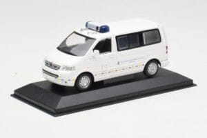 Volkswagen T5 Multivan Bundeswehr Greitosios Pagalbos Gydytojas Prototipas Minichamps 1:43 400052291-P1 Metalas - nuotrauka 2 iš 4