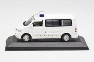 Volkswagen T5 Multivan Bundeswehr Greitosios Pagalbos Gydytojas Prototipas Minichamps 1:43 400052291-P1 Metalas