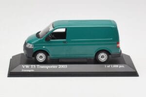 Volkswagen T5 Transporter Žalias Minichamps 1:43 400052261 Metalas