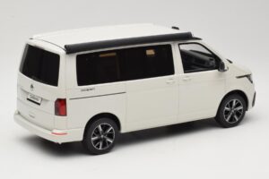 Volkswagen T6.1 California Ocean Candy White Otto 1:18 OT488 Derva - nuotrauka 2 iš 6