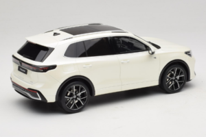 Volkswagen Tiguan R-Line Oryx White Pearl Otto 1:18 OT1219 Derva - nuotrauka 2 iš 6