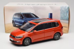 Volkswagen Touran 5T Oranžinis Paudi Model 1:18 ZVE000003ORA Metalas - nuotrauka 8 iš 8