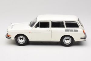 Volkswagen Type 3 1600 L Variant Policija Minichamps 1:18 100051091 Metalas - nuotrauka 4 iš 8