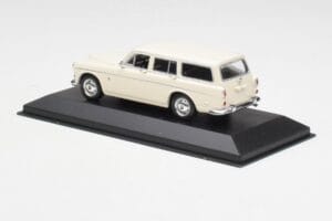 Volvo 121 Amazon Universalas Baltas Minichamps 1:43 430171010 Metalas - nuotrauka 3 iš 4