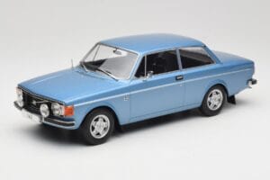 Volvo 142 Šviesiai Mėlynas MCG 1:18 MCG18444 Metalas