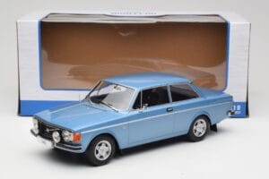 Volvo 142 Šviesiai Mėlynas MCG 1:18 MCG18444 Metalas - nuotrauka 6 iš 6
