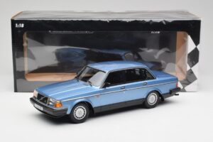 Volvo 240 GL Mėlynas Metalinis Minichamps 1:18 155171404 Metalas - nuotrauka 6 iš 6