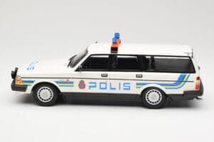 Volvo 240 GL Universalas Polis Sweden Minichamps 1:18 155171480 Metalas - nuotrauka 3 iš 6
