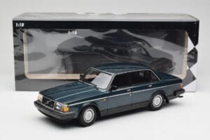 Volvo 240 GL Petrol Metallic Minichamps 1:18 155171407 Metalas - nuotrauka 6 iš 6