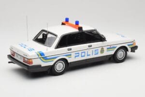 Volvo 240 GL Polis Sweden Minichamps 1:18 155171490 Metalas - nuotrauka 2 iš 6