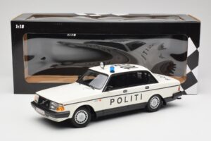 Volvo 240 GL Politi Denmark Minichamps 1:18 155171495 Metalas - nuotrauka 6 iš 6