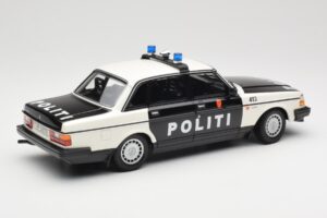 Volvo 240 GL Politi Norway Juodas Minichamps 1:18 155171496 Metalas - nuotrauka 2 iš 6