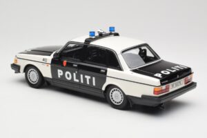 Volvo 240 GL Politi Norway Juodas Minichamps 1:18 155171496 Metalas - nuotrauka 5 iš 6