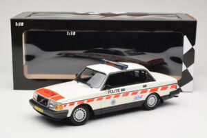 Volvo 240 GL Politie Netherlands Minichamps 1:18 155171498 Metalas - nuotrauka 6 iš 6
