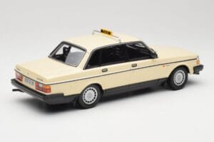 Volvo 240 GL Taxi Minichamps 1:18 155171494 Metalas - nuotrauka 2 iš 6