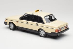Volvo 240 GL Taxi Minichamps 1:18 155171494 Metalas - nuotrauka 5 iš 6
