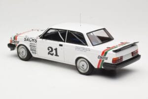 Volvo 240 Turbo #21 P. Stureson DTM Winner Wunstorf 1985 AUTOart 1:18 88592 Metalas - nuotrauka 7 iš 8