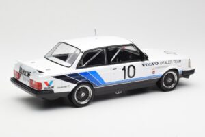 Volvo 240 Turbo #10 R. Francevic Winner ATCC 1986 IXO 1:18 18RMC176 Metalas - nuotrauka 2 iš 6