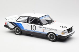 Volvo 240 Turbo #10 R. Francevic Winner ATCC 1986 IXO 1:18 18RMC176 Metalas - nuotrauka 4 iš 6