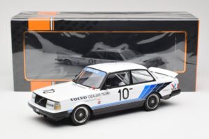 Volvo 240 Turbo #10 R. Francevic Winner ATCC 1986 IXO 1:18 18RMC176 Metalas - nuotrauka 6 iš 6