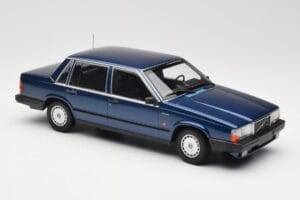 Volvo 740 GL Dark Blue Metallic Minichamps 1:18 155171701 Metalas - nuotrauka 4 iš 6
