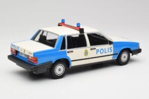 Volvo 740 GL Švedijos Policija Minichamps 1:18 155171791 Metalas - nuotrauka 2 iš 6
