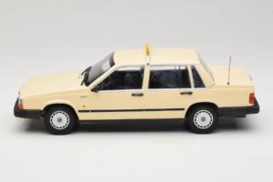 Volvo 740 GL Taksi Vokietija Minichamps 1:18 155171792 Metalas - nuotrauka 3 iš 6