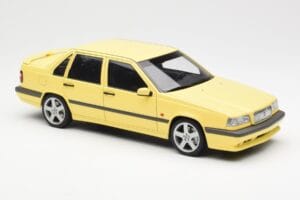 Volvo 850 T-5R Geltonas AUTOart 1:18 79501 Metalas - nuotrauka 6 iš 8