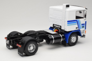 Volvo F12 Mėlynas Baltas Road Kings 1:18 RK180033 Metalas - nuotrauka 3 iš 8