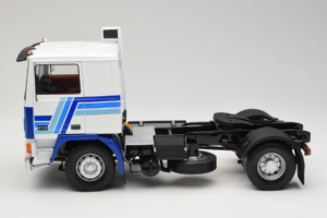 Volvo F12 Mėlynas Baltas Road Kings 1:18 RK180033 Metalas - nuotrauka 4 iš 8