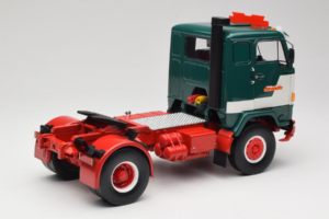 Volvo F88 Bilspedition Žalias Baltas MCG 1:18 MCG18139 Metalas - nuotrauka 3 iš 8
