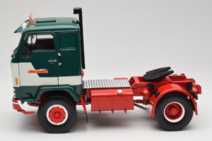 Volvo F88 Bilspedition Žalias Baltas MCG 1:18 MCG18139 Metalas - nuotrauka 4 iš 8