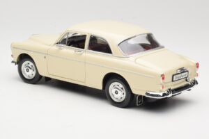 Volvo P121 Amazon Baltas Revell 1:18 08866 Metalas - nuotrauka 7 iš 8